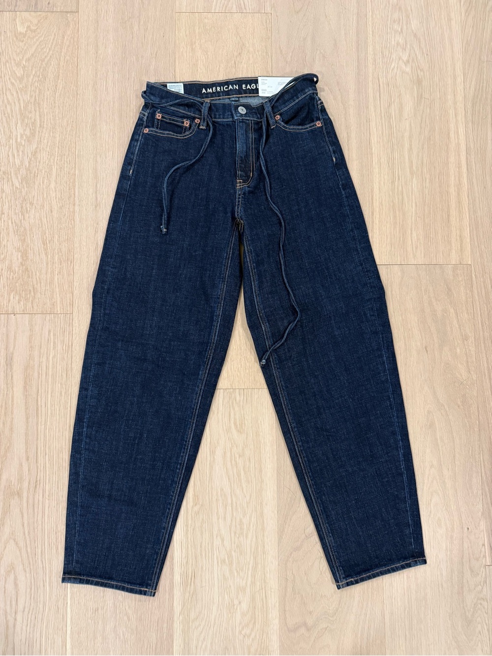 American Eagle Barrel Dark Blue Jeans-women’s size 000 regular, NWT